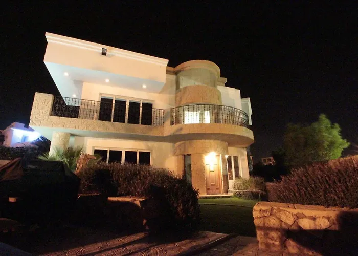 Side-villa Sharm-family Vacation Sleeps 10
