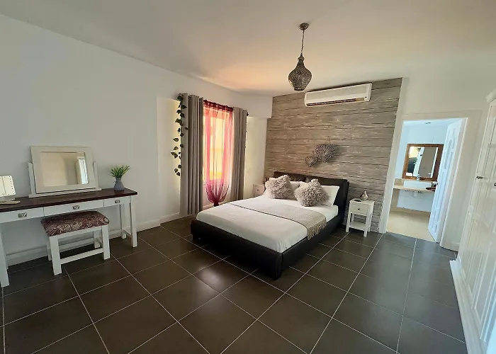 Side-villa Sharm-family Vacation Sleeps 10